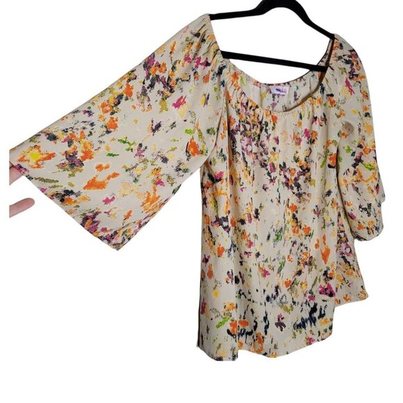 Izzy and Lola size Medium off shoulder boho water color splatter wide sleeve - Picture 1 of 10